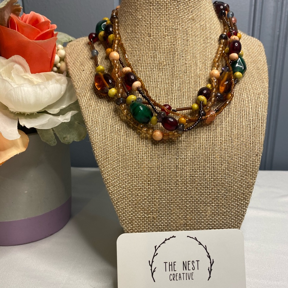 Vintage NWT Liz Claiborne Necklace